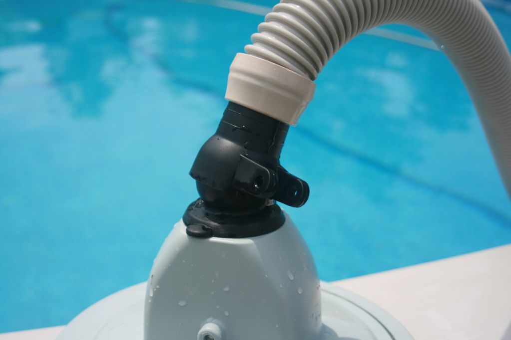 Lil Shark Automatic Pool Cleaner - GW8000