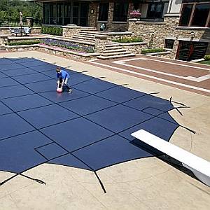 Amazon.com : Robelle 352545R Super Winter Pool Cover for In-Ground Swimming  Pools, 25 x 45-ft. In-Ground Pool : Swimming Pool Covers : Patio, Lawn &  Garden