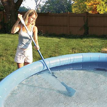 Aqua Broom Vac in Intex Pool